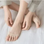 Forefoot Pad with Toe Separator-3Pairs - Image 3